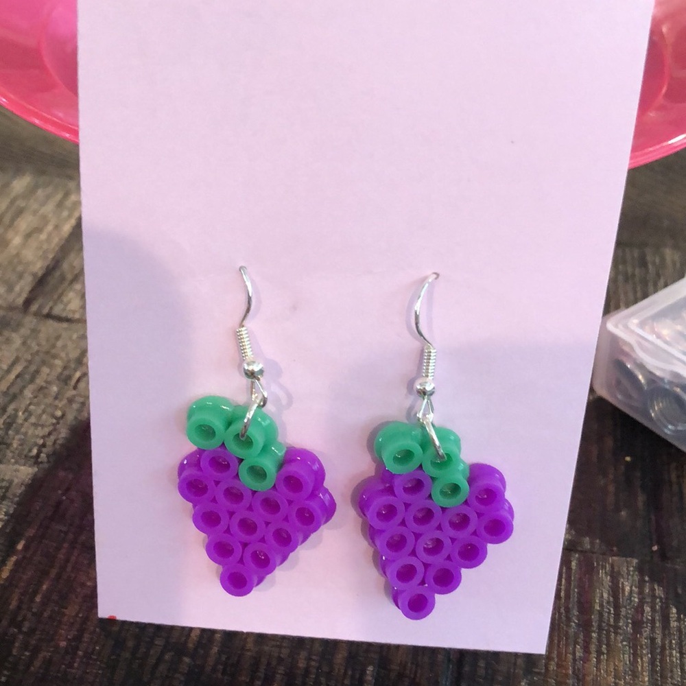 Grape pixel earings